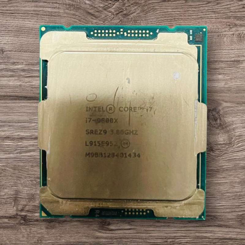 Intel Core i7-9800X - CPU