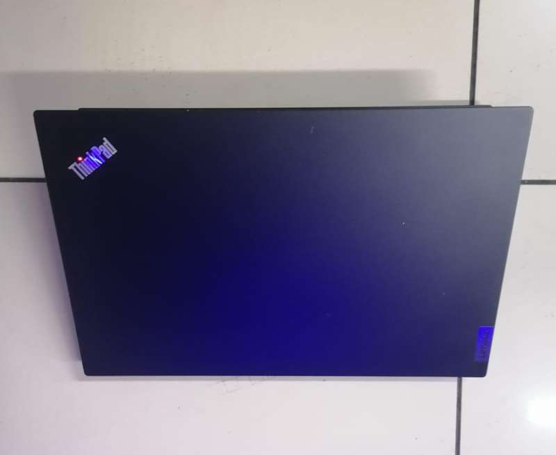 Lenovo ThinkPad E15 15.6" Intel Core i5-11th Gen, 8GB Memory and 512GB SSD