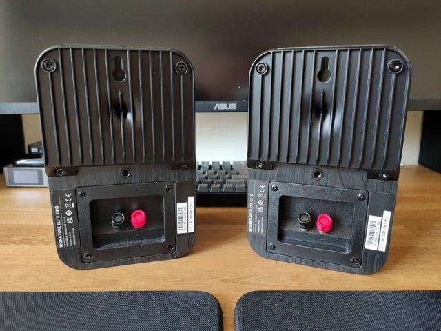 Polk Signature Elite ES10 Bookshelf speakers pair