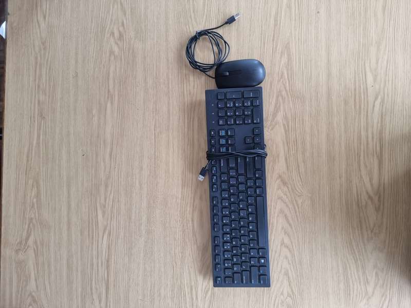 Original Dell Mouse and Keyboard wired, used working clean condition give away price