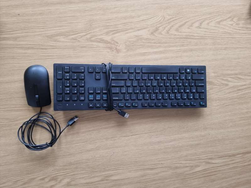 Original Dell Mouse and Keyboard wired, used working clean condition give away price