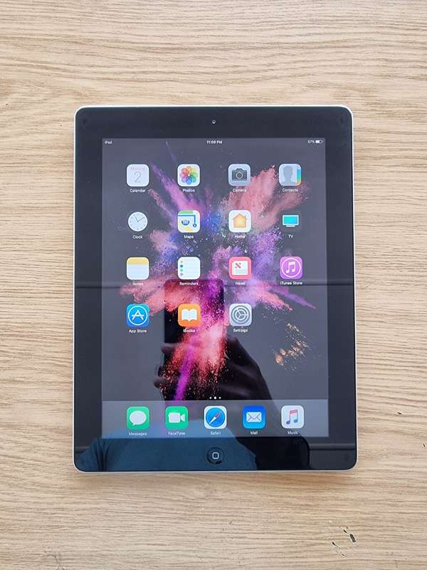 iPad 4th Gen (Wi-Fi Only) 16GB Storage