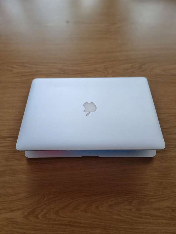 Mid 2014 MacBook Pro 15-inch Retina| Core i7, 16GB Ram, 512GB SSD with 2GB Dedicated  Graphics Card