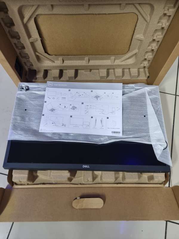 Dell SE2422H 24-inch FHD Flat Monitor