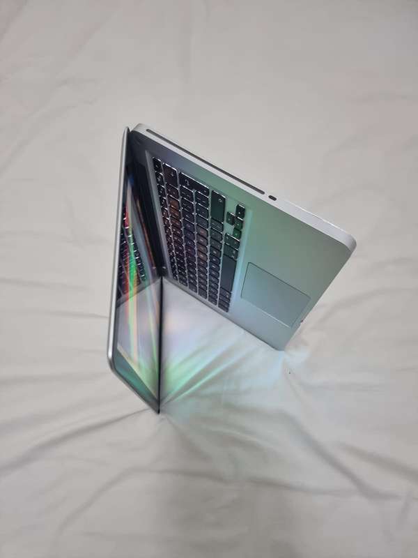 MacBook Pro (13-inch, Mid 2012) Model, Core i5 @ 2.5GHz, 8GB Ram and 500B HDD