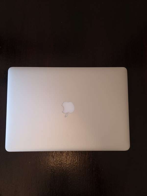 MacBook Pro (Retina, 15-inch, Mid 2015) Model, Core i7 Quad-Core CPU, 16GB Ram, 512GB SSD