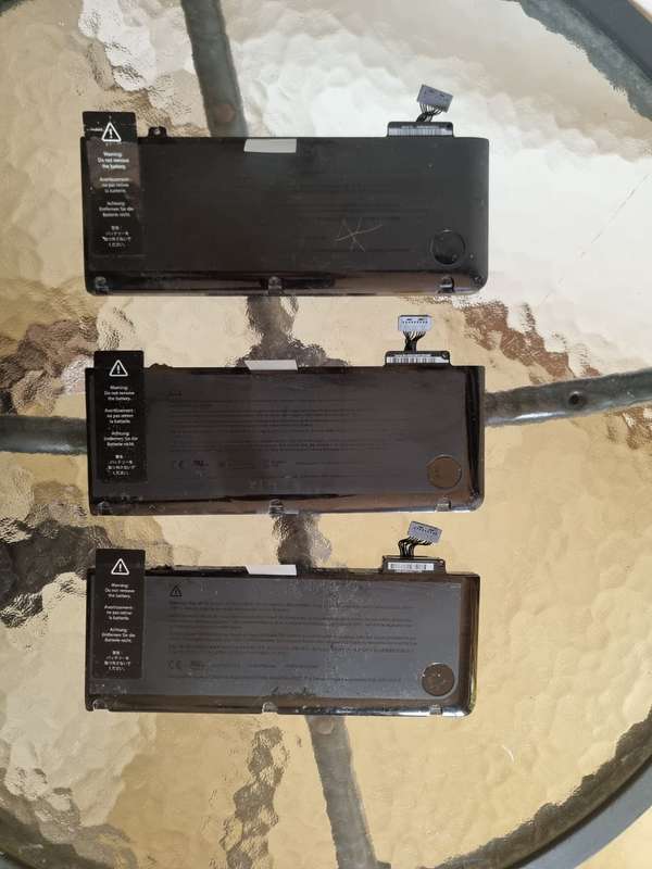 A1322 Battery for Apple MacBook Pro 13 inch A1278 (Mid 2009  Mid 2012) used original