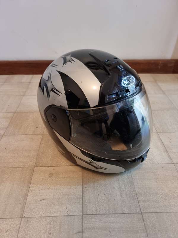 Max Motorcycle Bike Helmet L50-60 L-Size