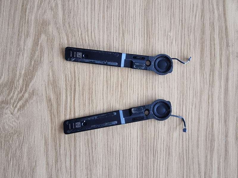 MacBook Air 11'' A1465 (2012-2015) Speakers Left and Right pair