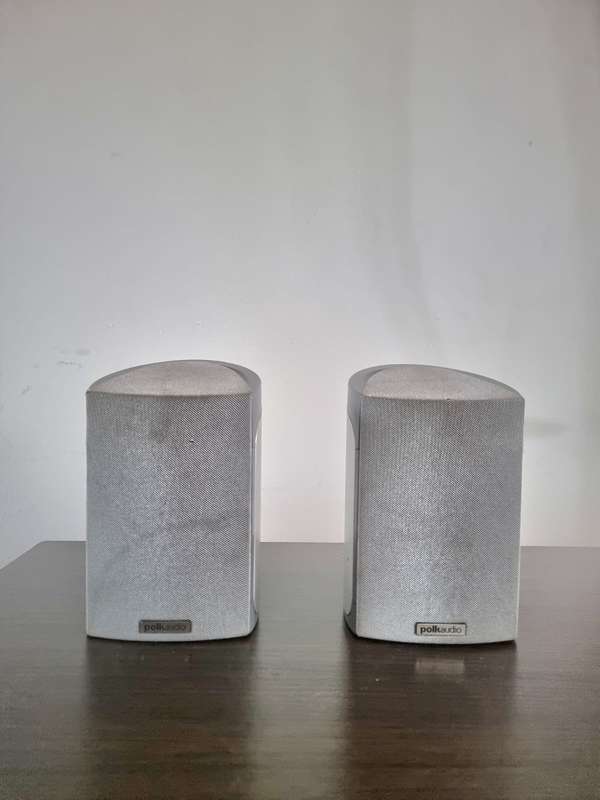 Polk Audio RM6801 Satellite Speaker designed for use in Home Theater Systems pair 2 speakers