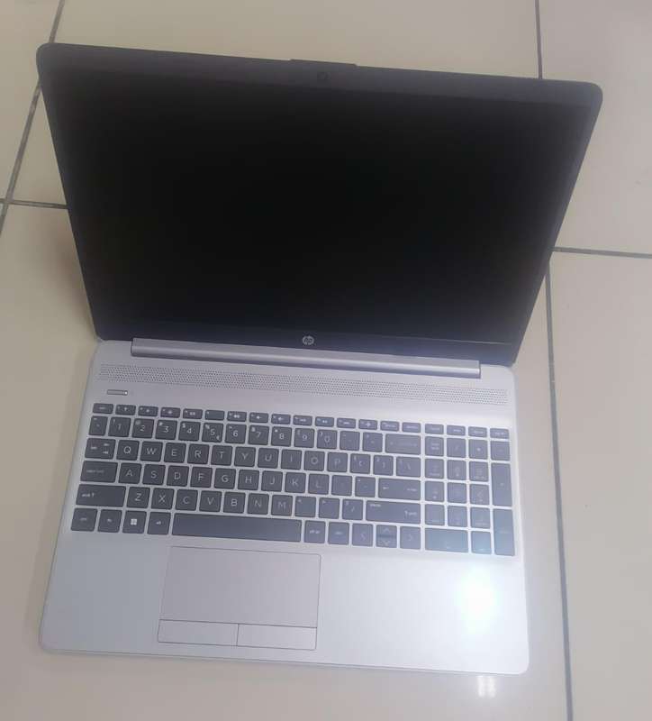 HP 250 G9 (15.6")| Intel Celeron N4500| 4GB Ram DD4| 256GB SSD