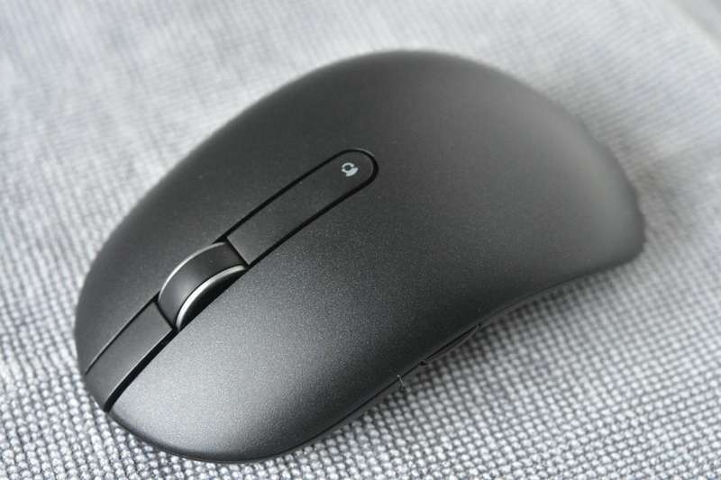 Dell Premier Wireless Mouse WM527