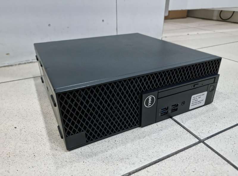 DELL OPTIPLEX 3050 SFF - I5 7500 - 8GB DDR4 - 256GB SSD