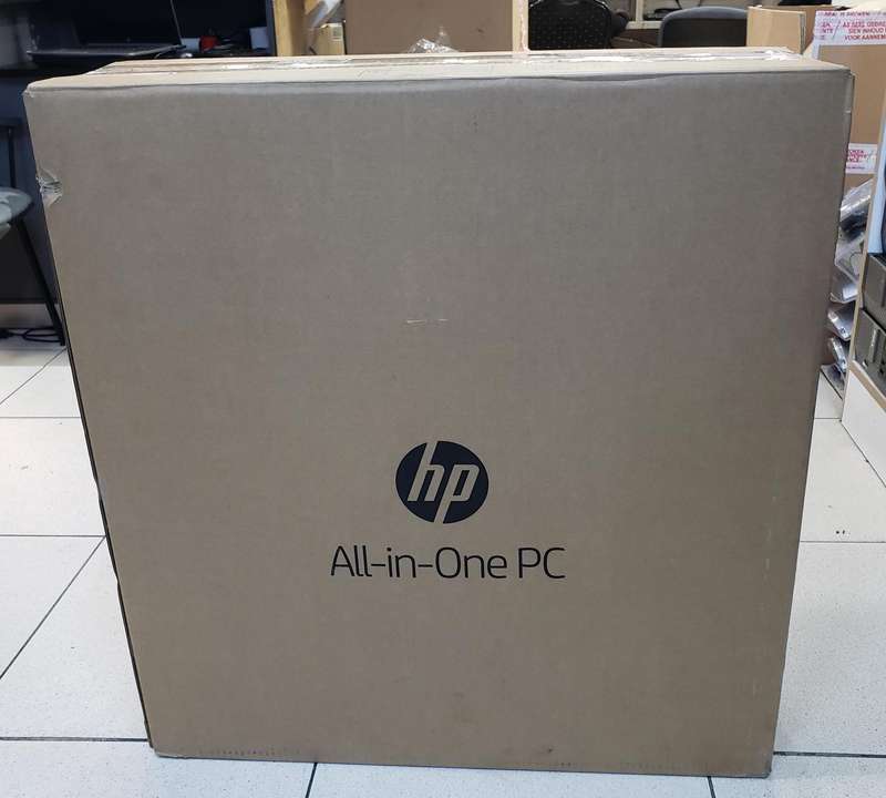 HP EliteOne 840 G9 All-in-One ,Intel Core i5 14th Gen( i5-14500-vPro Technology),16 GB RAM,256GB SSD