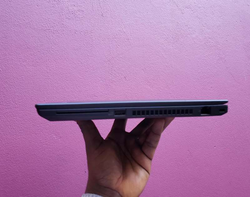 Lenovo ThinkPad T14 Gen 2 , 14inch ,Notebook PC, Core i5-1135G7, 8GB RAM ,512GB SSD PREOWNED