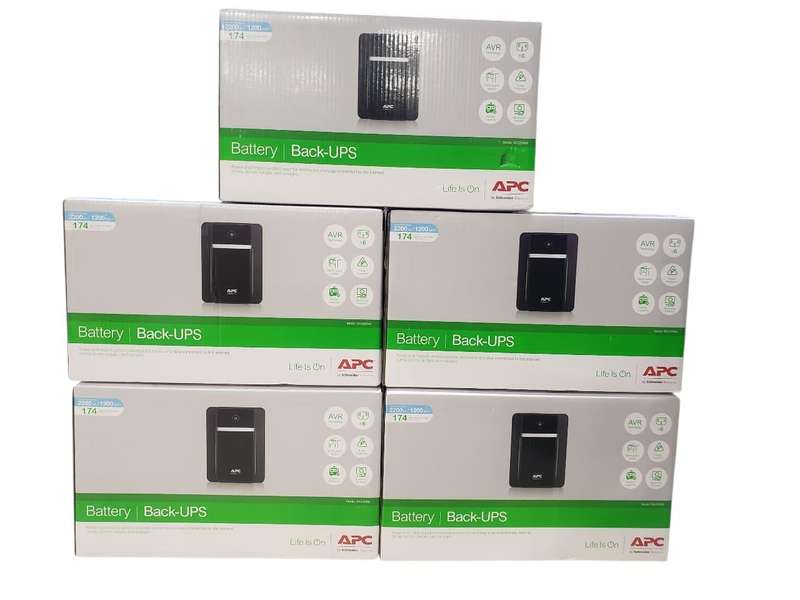 BX2200MI APC Back-UPS 2200VA, 1200W, 230V, AVR, IEC Sockets