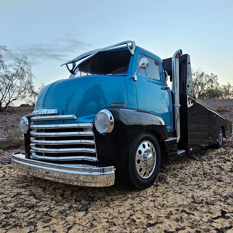 REDCAT Custom Hauler 1953 Chevrolet COE - RTR ( Blue )