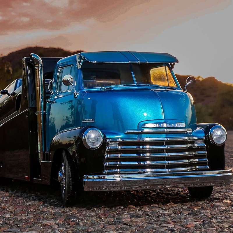 REDCAT Custom Hauler 1953 Chevrolet COE - RTR ( Blue )