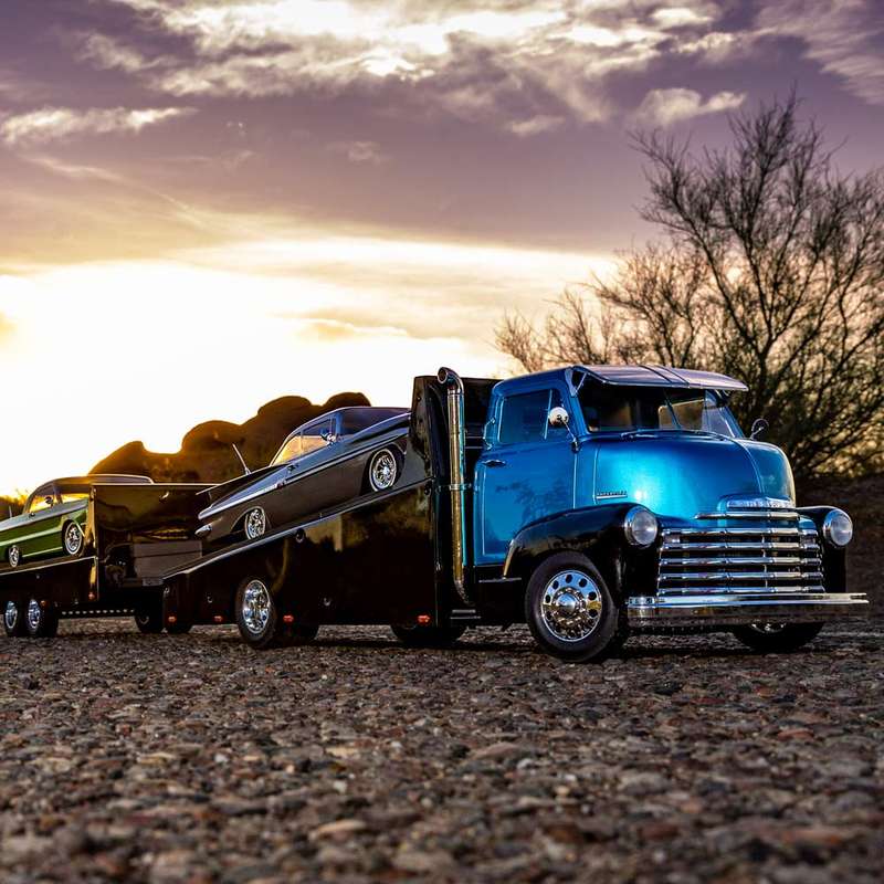 REDCAT Custom Hauler 1953 Chevrolet COE - RTR ( Blue )