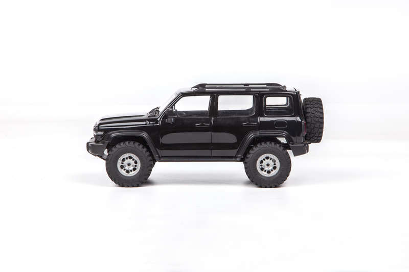 TRACTION HOBBIES 1/24th Scale GWM Tank 300 - RTR ( Black )