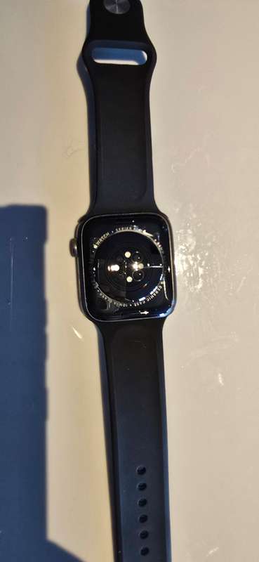 Apple Watch Series 6, 44mm, GPS.