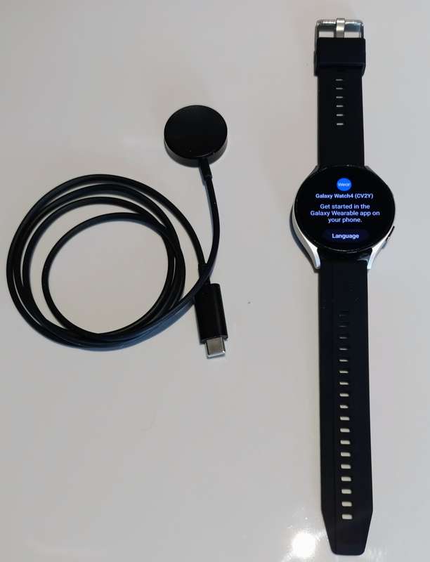 Samsung Galaxy Watch Series 4, 44mm, 16GB, GPS and Cellular.