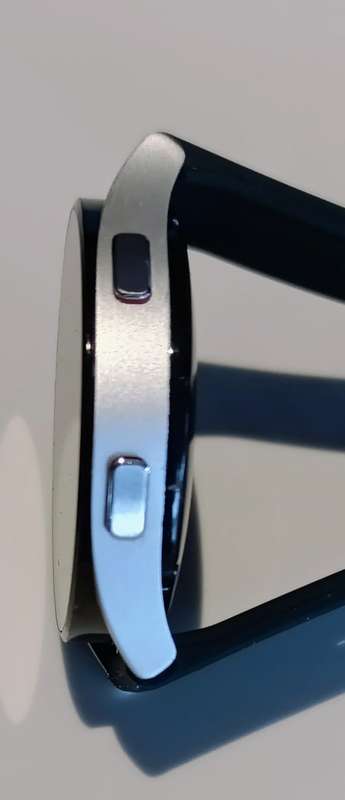 Samsung Galaxy Watch Series 4, 44mm, 16GB, GPS and Cellular.