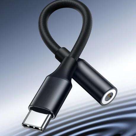 UGREEN - AV161 - Braided Type-C Male to 3.5mm Female Cable - Black