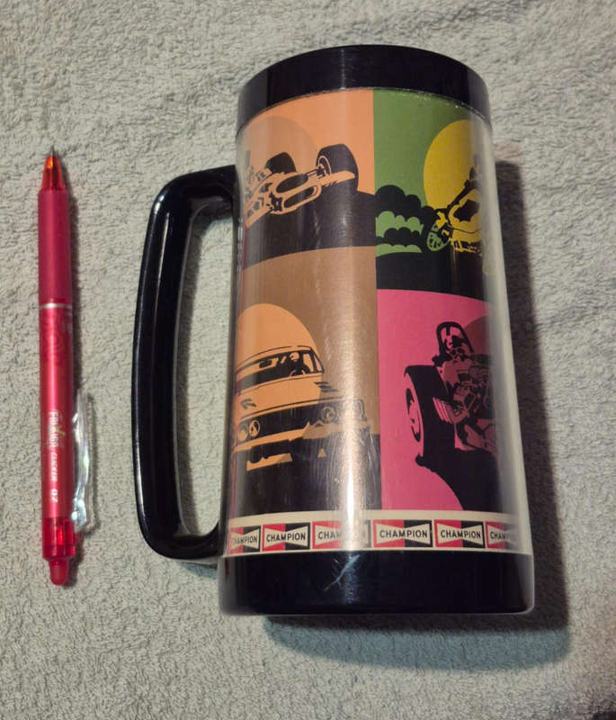 9x Collectible Beer Mugs