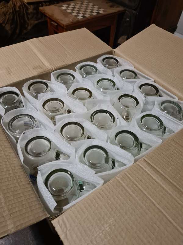 20 Branded glass beer mugs