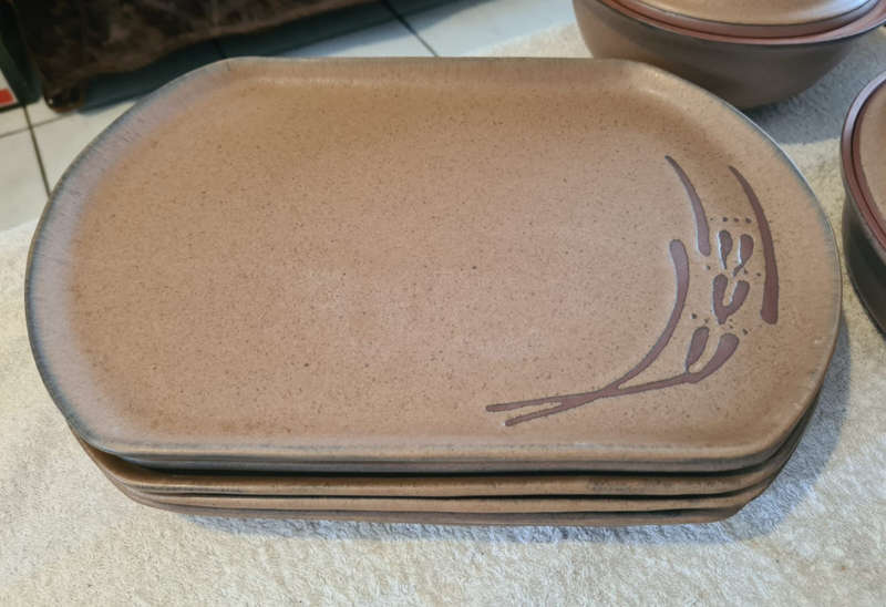 Argilla roastng / dinner pottery set