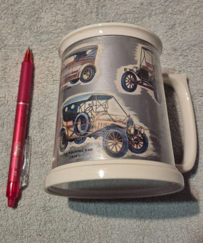 9x Collectible Beer Mugs
