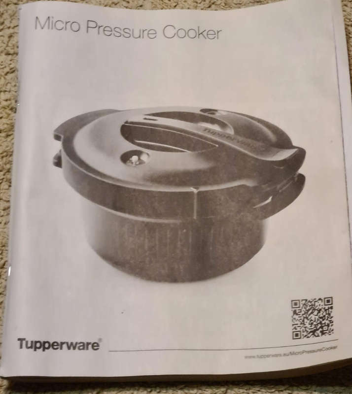 Tupperware Micro-Minute, a microwave pressure cooker.