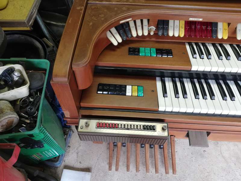 Lowrey automatic rhythm organ