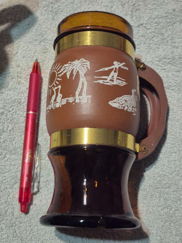 9x Collectible Beer Mugs