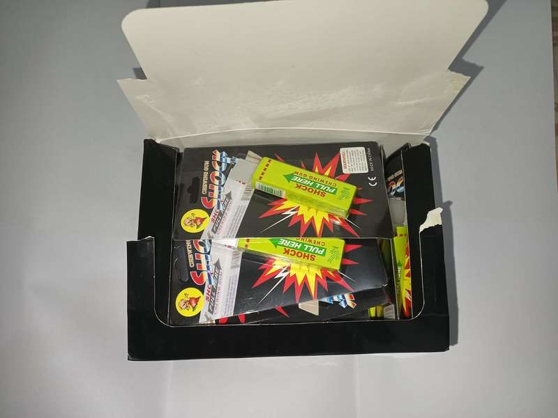 Prank Shock Chewing Gum