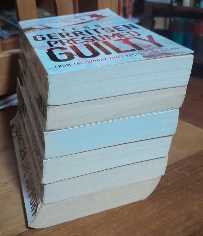Tess Gerritsen - set of six