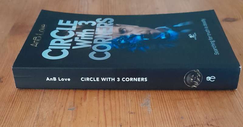 Circle with 3 corners