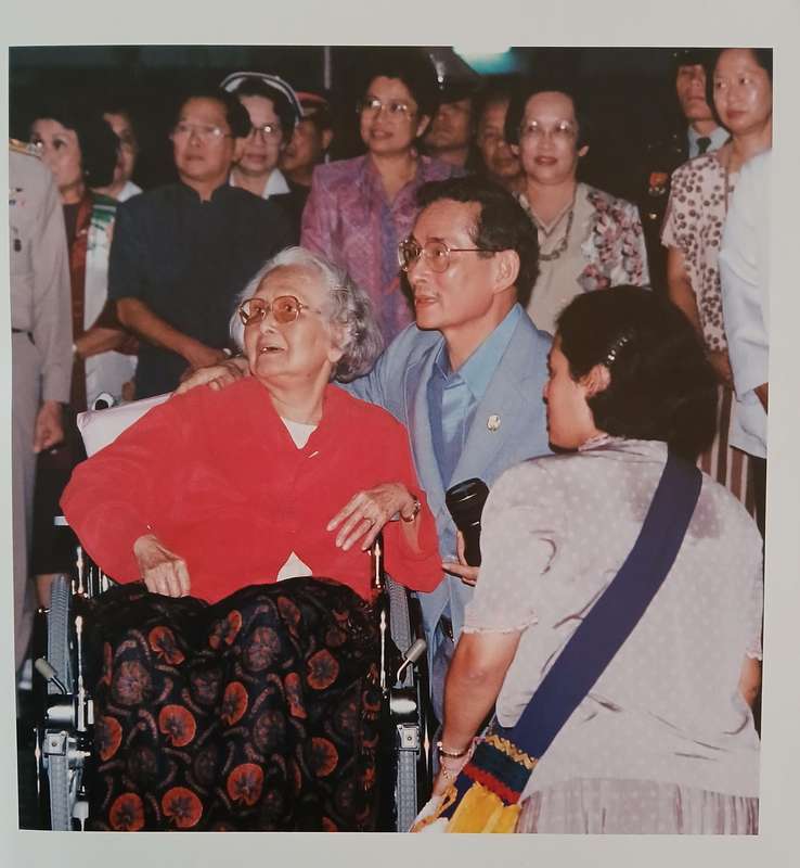 King Bhumibol Adulyadej - Thailand's guiding light