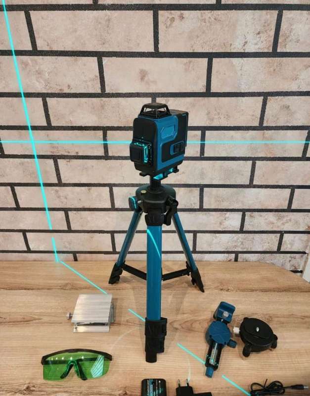 Industrial 4D 16 Green Laser Line Self Leveling Mapping Tool, Case & Glove