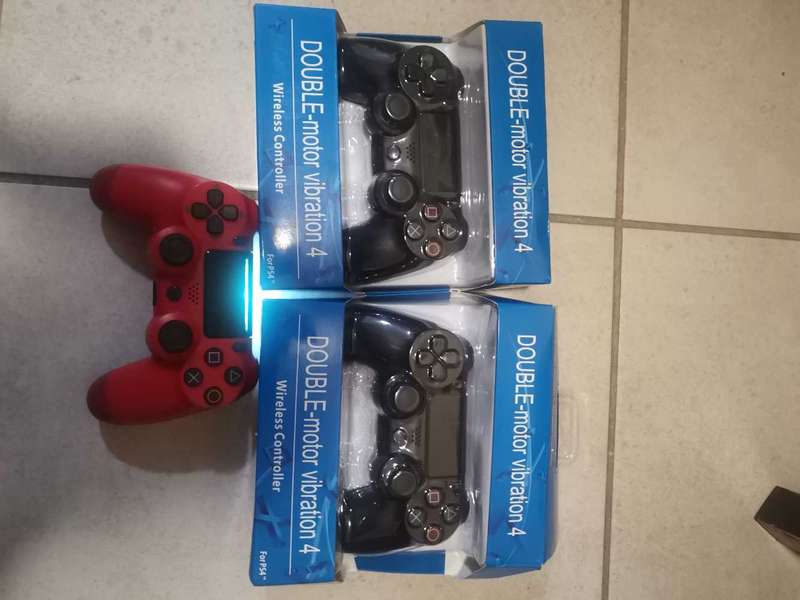 Ps4 controllers