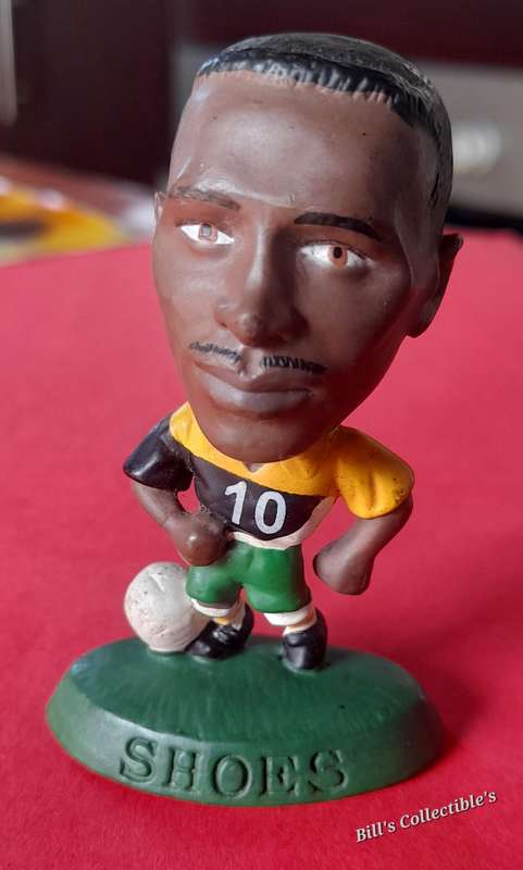 John 'Shoes' Moshoeu Soccer Legend 1997 Shell Headliner.