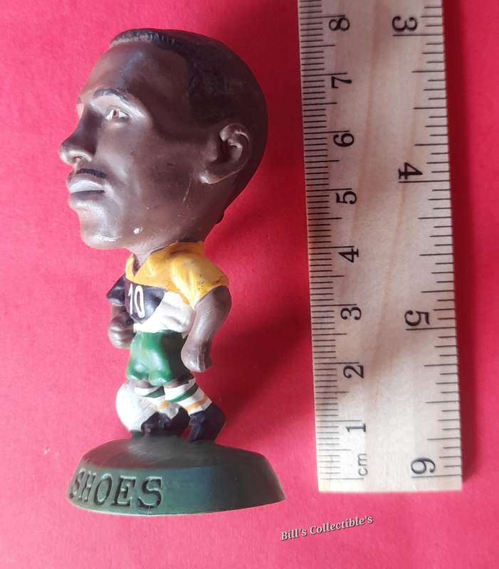 John 'Shoes' Moshoeu Soccer Legend 1997 Shell Headliner.