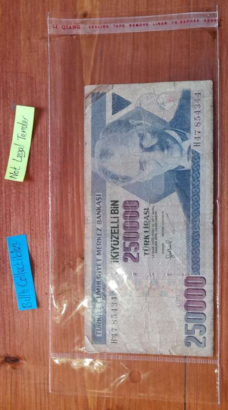 250000 Turkish Lira Banknote .