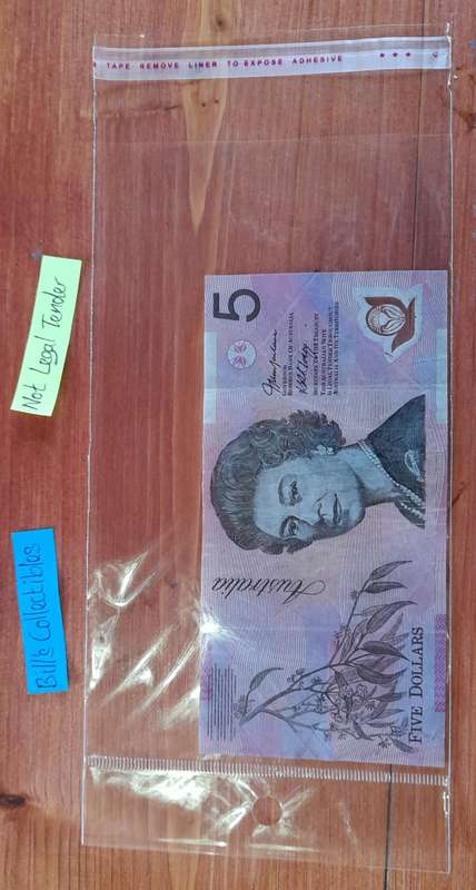 Australia 5 Dollar Banknote.