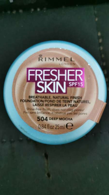 Rimmel London Fresher Skin Foundation 25ml