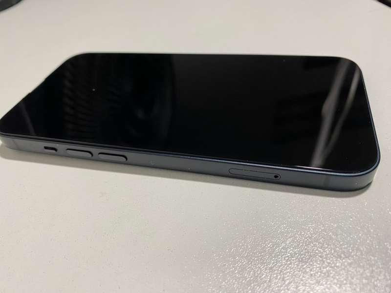 Refurbished Iphone 13- 128g