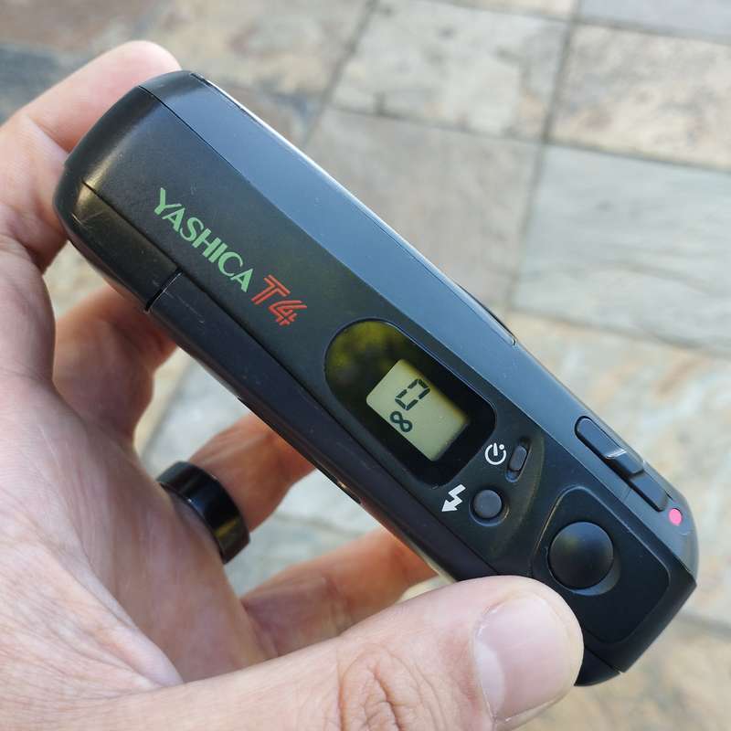 Yashica T4 Slim (Safari) | *Rare | *Imported