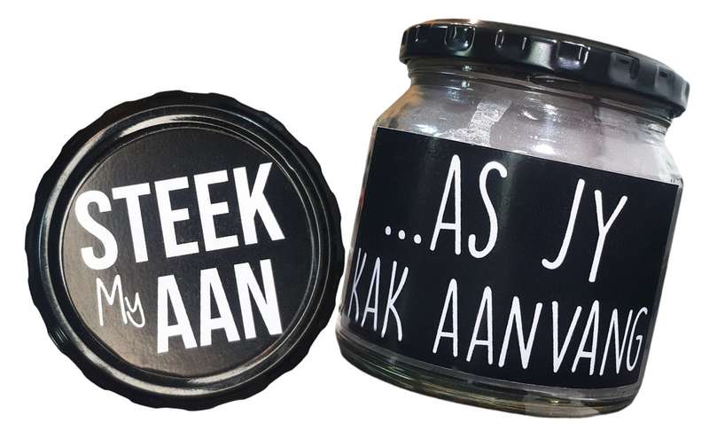 Novelty Gift Candle Steek My Aan As Jy Kak Aanvang - Black Cherry Scented Candle