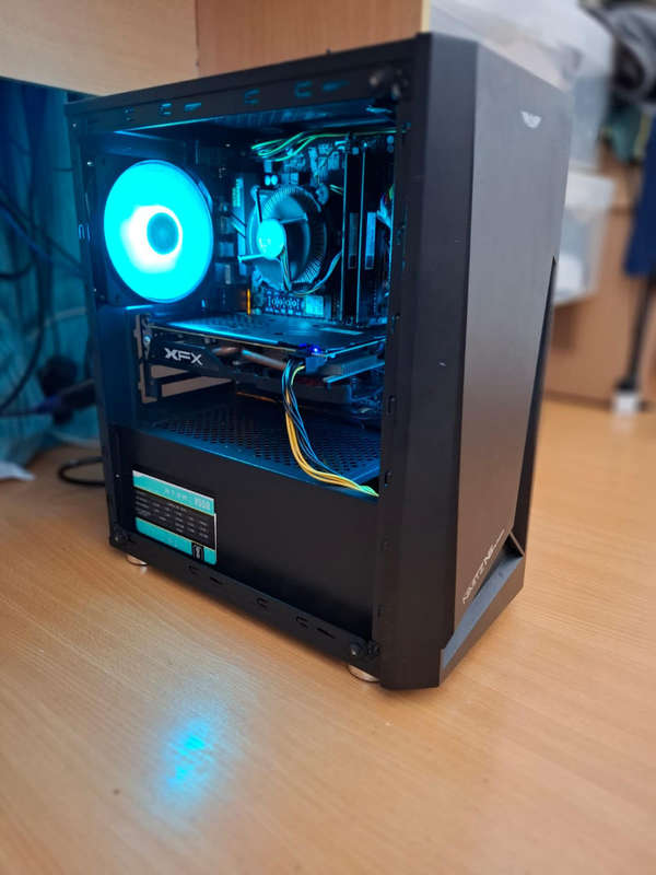 Beast Intel i5-7400+AMD RX 570 Gaming Pc